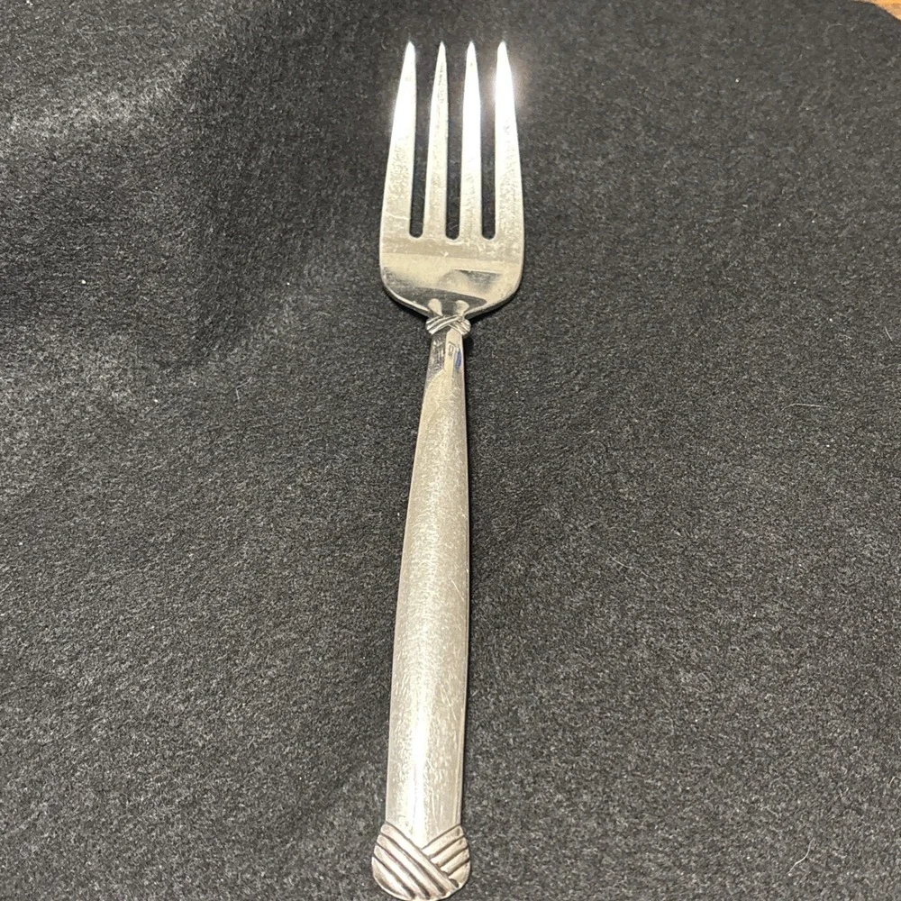 Oneida Rattan 4 Prong Cold Meat Fork Stainless Serving Utensil 8 1/4in USA